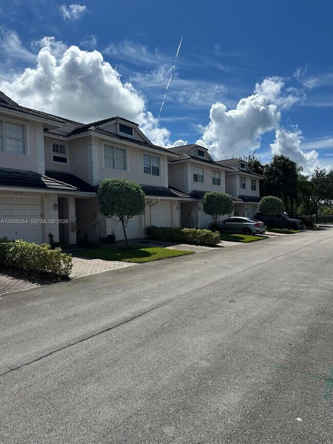 3021 NW 30th Terrace