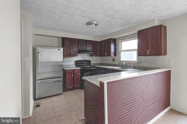 Photo - 4327 Rockport Ln