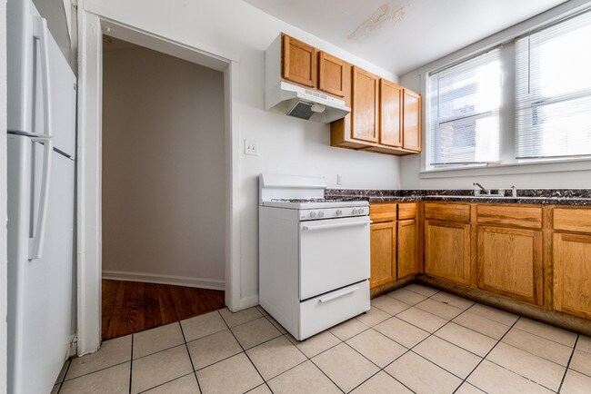 Photo - 8440-42 S Drexel Ave