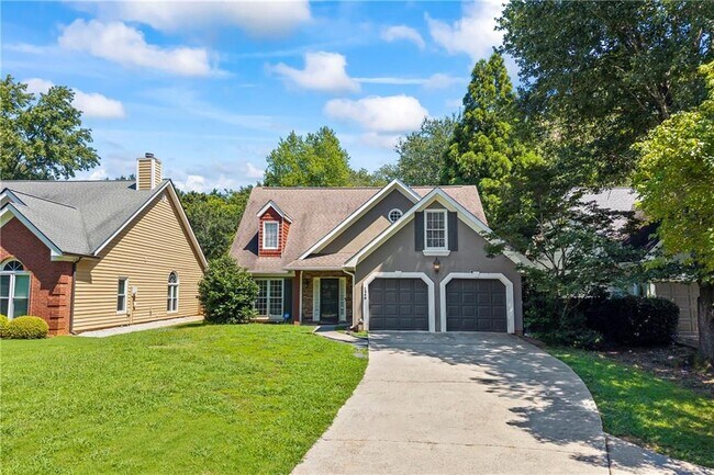 Photo - 1249 McLendon Dr