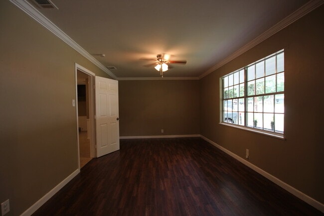 Photo - Tour Today! Charming 3 Bedroom, 2 Bathroom Home in Tyler!