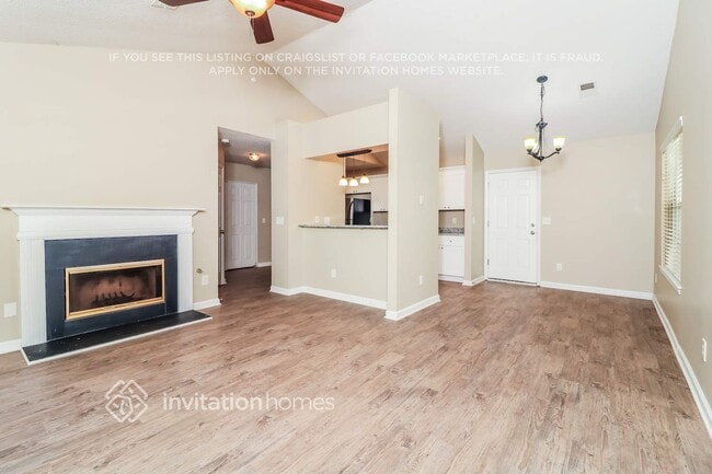 Photo - 3806 Tidewater Way NW