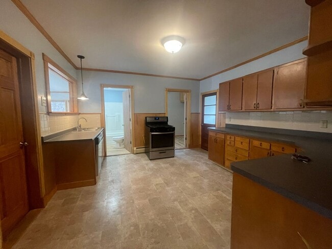 Photo - 345 Houghton St Unidad 2