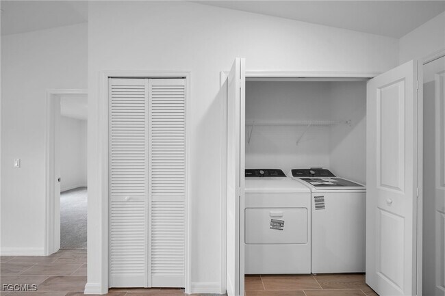 Photo - 3010 11th St SW