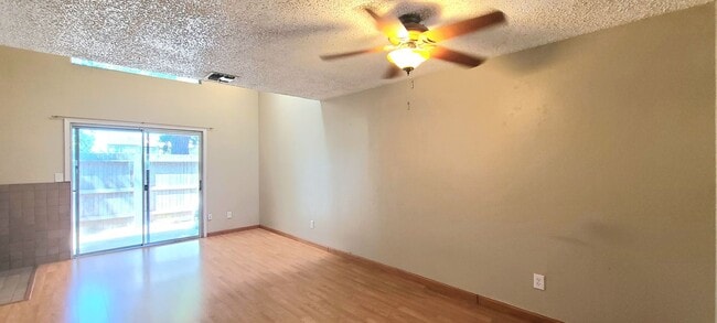 Photo - Very Nice 1bd/1bth Condo in gated complex w/ swimming pool!