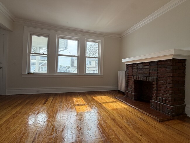 Photo - 65 Durand Pl Unit 2