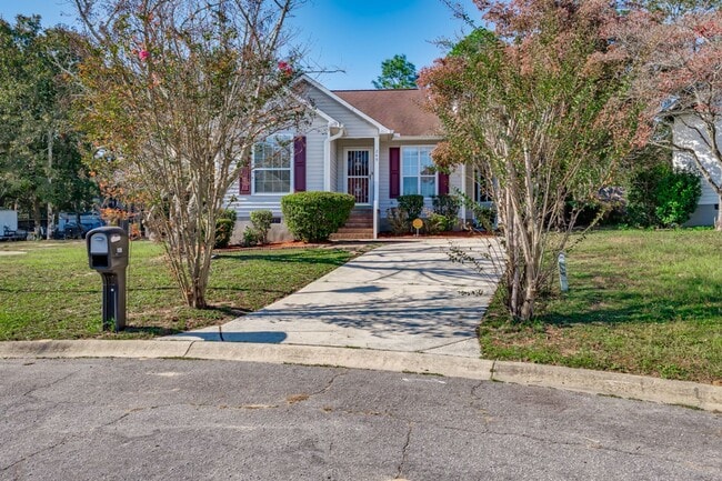 Photo - Delightful 3-bedroom, 2-bathroom home loca...