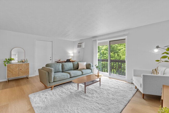 Building Photo - The Ikon Rental