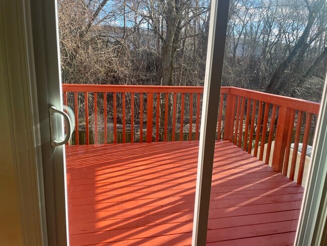 Photo - 45 Craftsman Ct