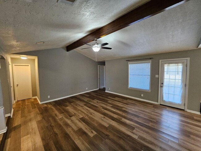 Photo - 914 S 10th St