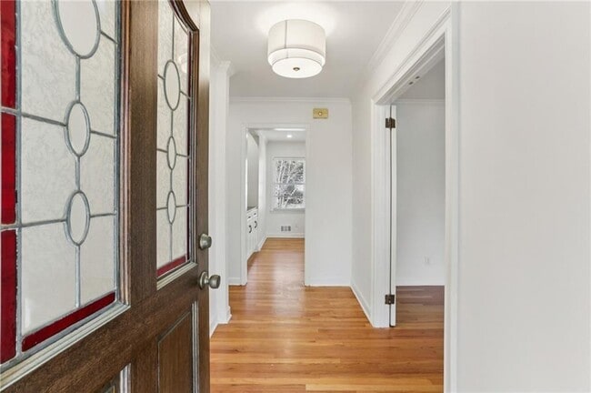 Photo - 2888 Bonanza Dr