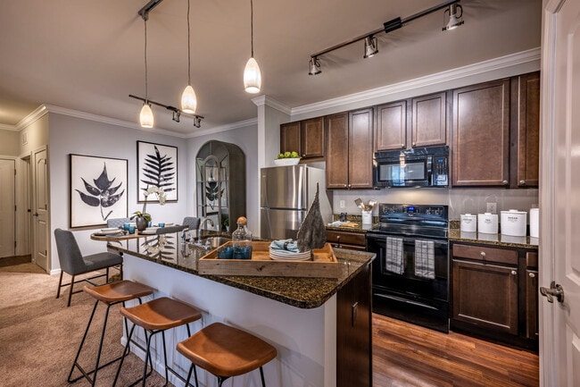 Kitchen - Halstead Holden Apartments