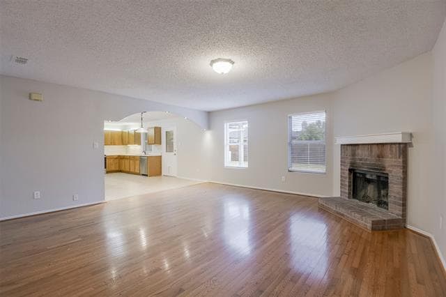 Photo - 5525 Ventura St