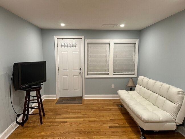 Photo - 20 State Park Rd Unidad 2