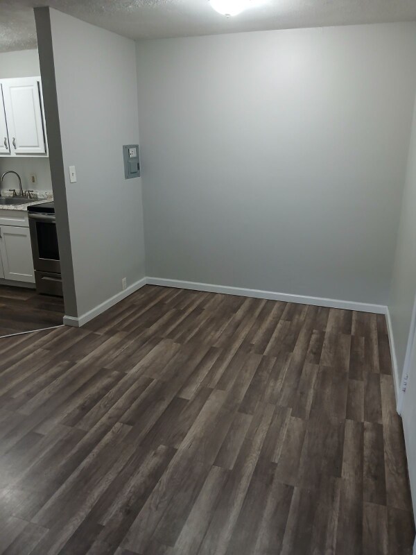 Photo - 7919 Lakeview Cir Unit 101
