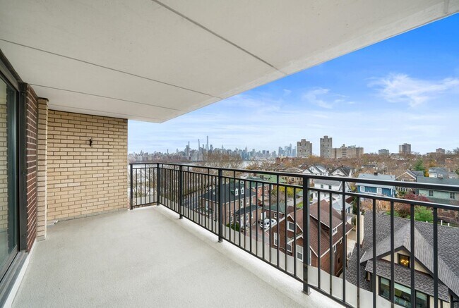 Photo - 7855 JFK Blvd E Unidad 6L