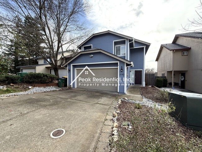 Wonderful 3bd/2.5ba Cameron Park Home! - Wonderful 3bd/2.5ba Cameron Park Home!