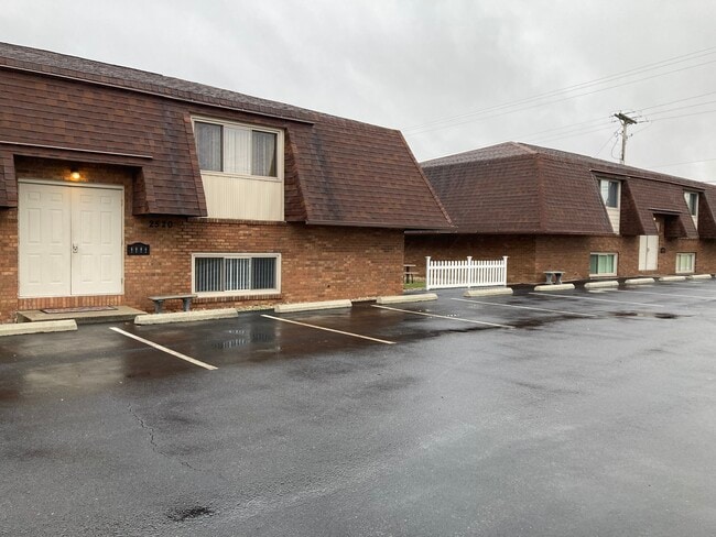 Photo - 2500 N Cole St Unit 1