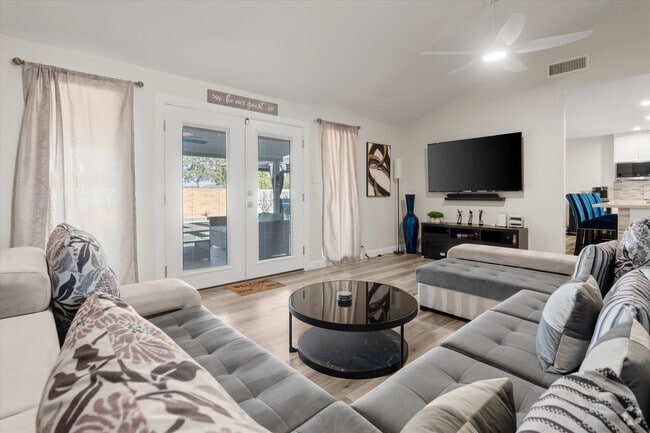 Building Photo - 14015 N 24th Ave Unit ID1239583P Rental