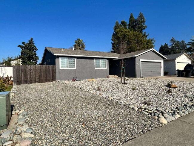 Photo - 2213 N Cirby Way