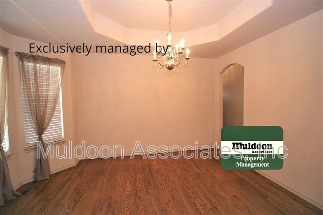 Photo - 5637 Cross Creek Dr