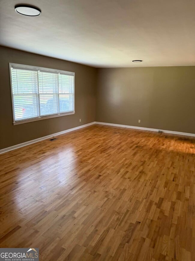 Photo - 311 Brookhaven Dr