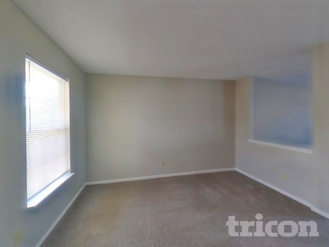 Photo - 8243 S Rising Sun Dr