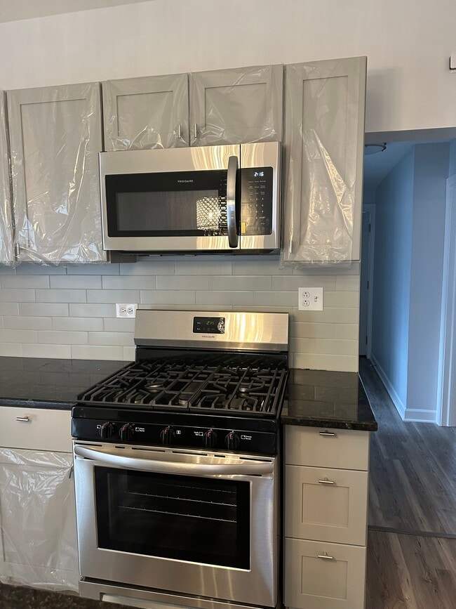 Photo - 4415 S Keeler Ave Unit #1