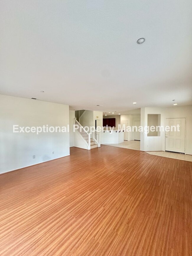 Photo - Ready to move in 3 bed 3 bath home