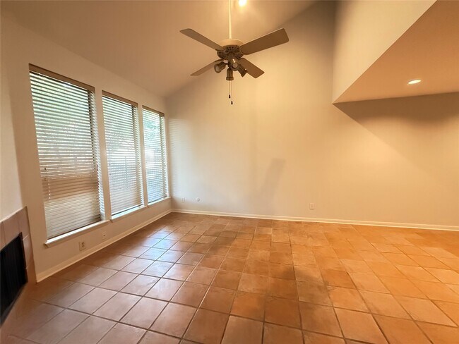 Photo - 2601 S Braeswood Blvd Unidad 1005