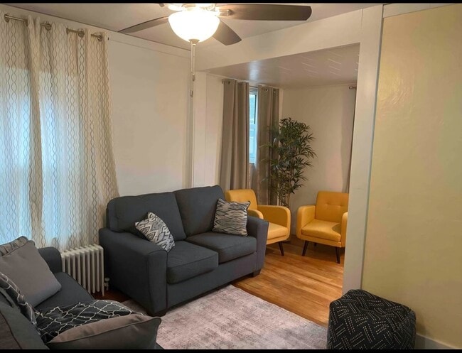 Photo - 15 Broadway Ave Unidad 1