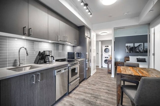 Photo - 7 Grosvenor St Unit ID1222993P