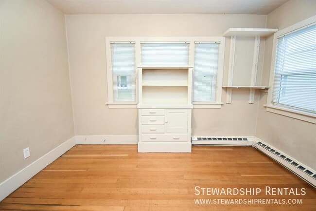 Photo - 2024 Emerald St Unidad 2