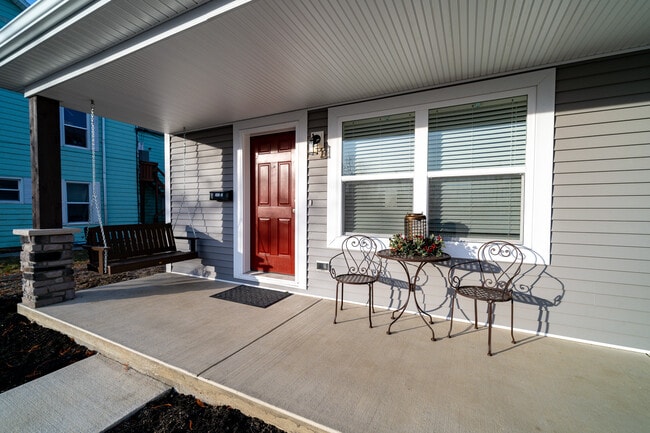 Photo - 311 E Auglaize St