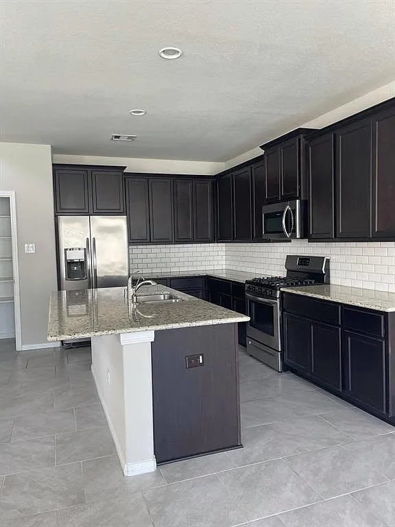 3413 Harvest Meadow Ln