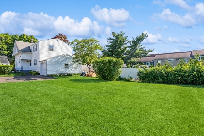 Photo - 11 Emerson St Unidad B