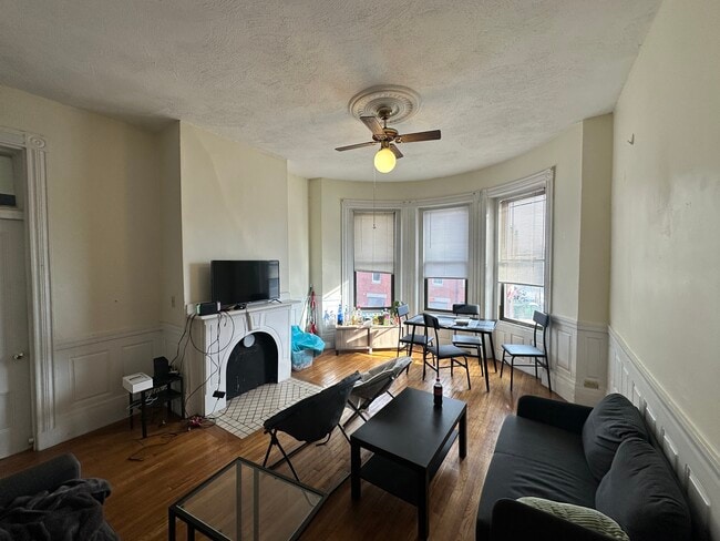 Photo - 1451 Tremont St Unit 2R