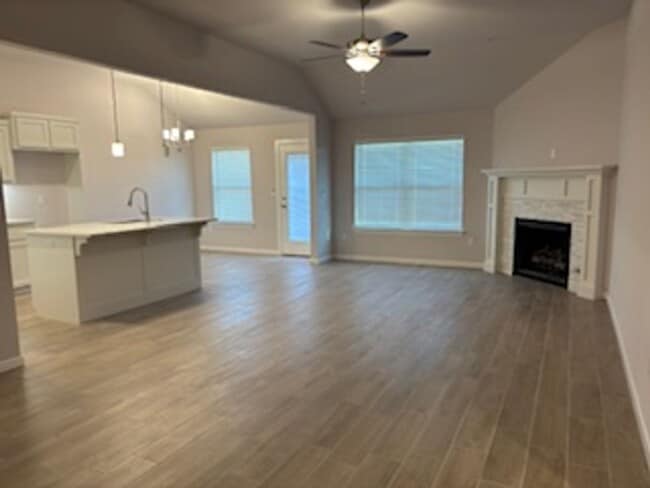 Photo - Beautiful New Home!