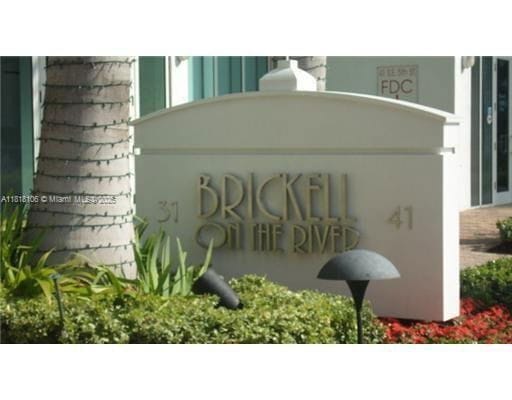 Photo - 31 SE 5th St Unidad 3004