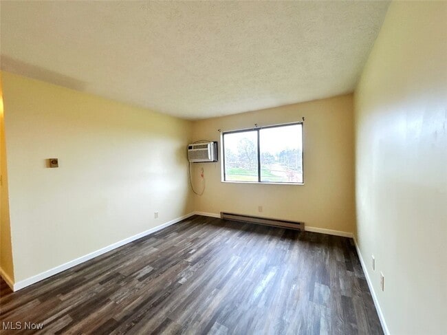 Photo - 200 Fernwood Rd Unit 12