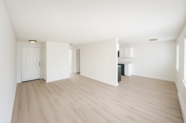 Meadowbrook Apartments