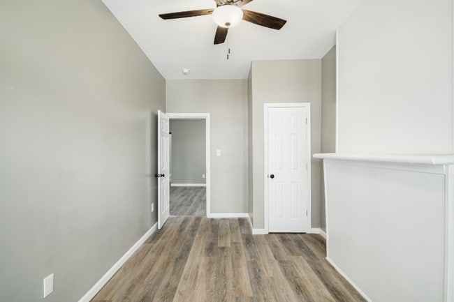 Photo - 4201 Viola St Unit 1Fl