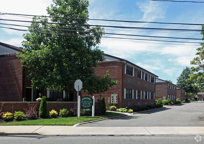 Building Photo - Manor Park V Apartments Senior 55+