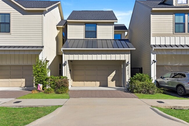 Photo - 1612 Northwood St