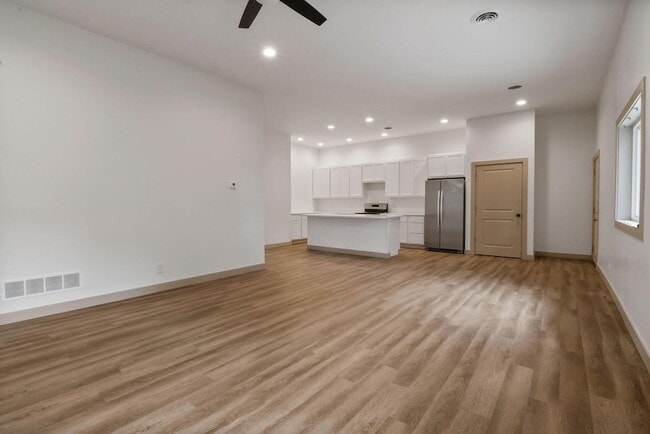 Photo - 410 Pine Lake Ave Unit F