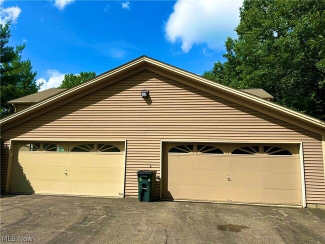 Photo - 1306 Fox Run Ct