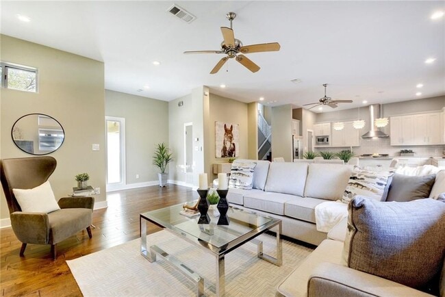 Photo - 2700 Cherry Ln Unit B