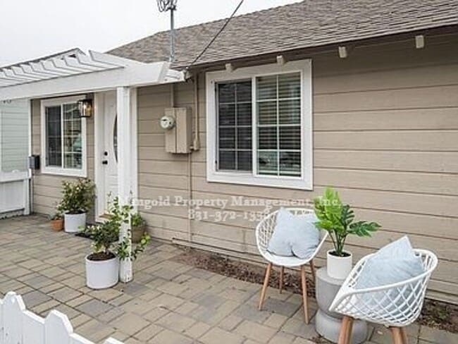 Photo - Great Home Near Downtown Monterey With Fenced Back Yard