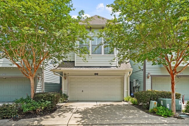 Photo - 1121 Beall Landing Ct