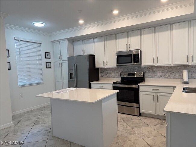 Photo - 6058 National Blvd Unidad 324 Rental